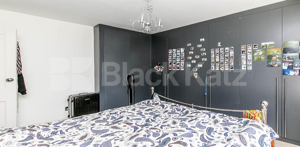 			2 Bedroom, 1 bath, 1 reception Apartment			 Hartham Road, HILLMARTON CONSERVATION AREA